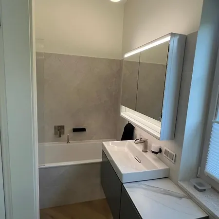 Daina Apartments Self Check-In Вильнюс Экстерьер фото